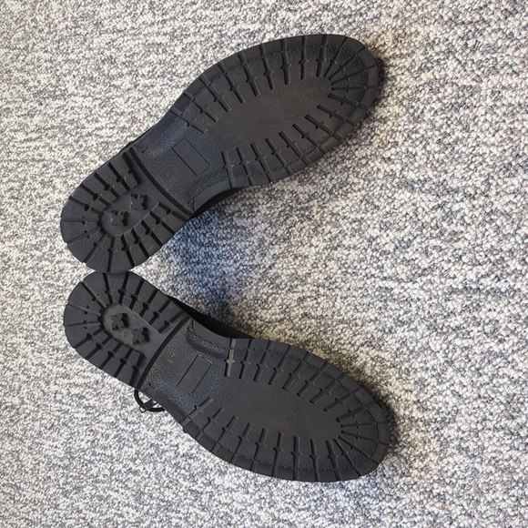 ⭐Steve Madden Men's Suede Boots⭐ - Picture 5 of 7